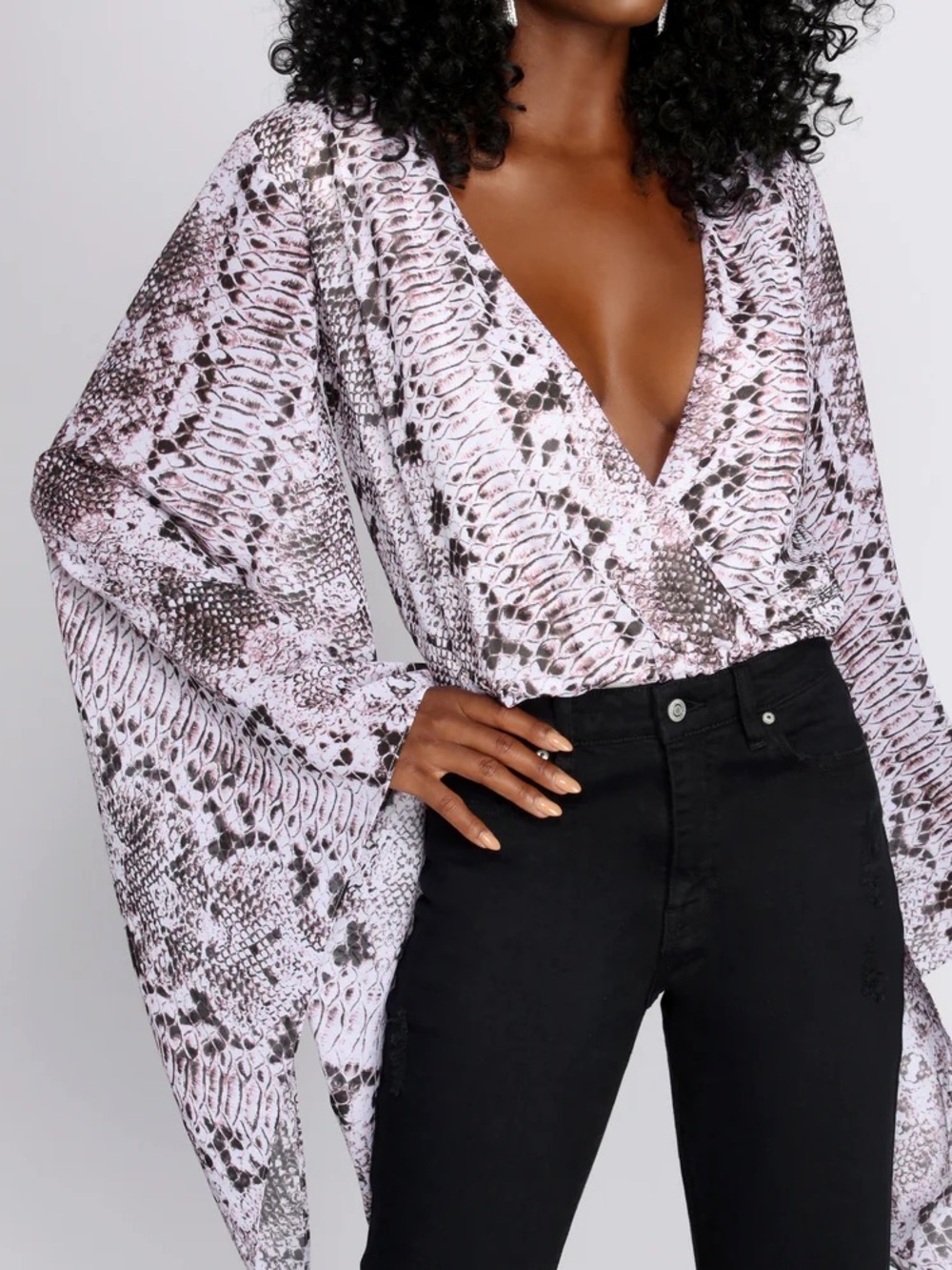 Windsor Snakeskin Plunge Bodysuit S NWT Dramatic Split Long Kimono Sleeve Party
